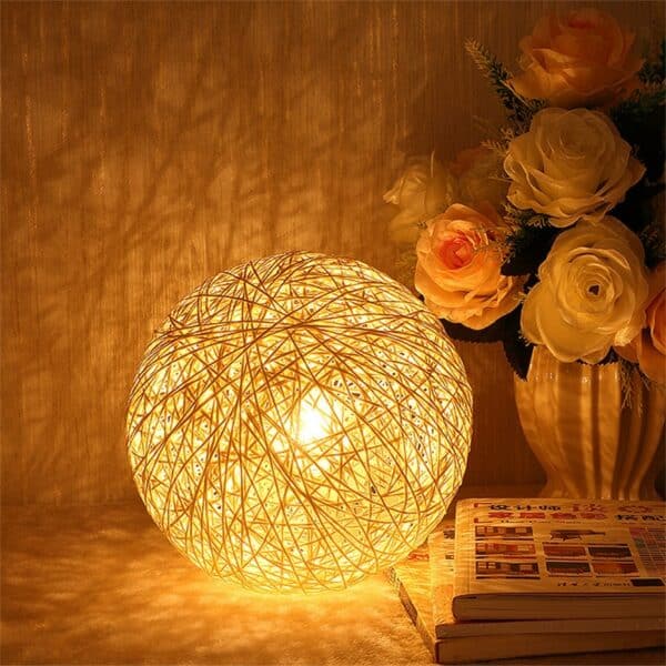 Lampe de chevet LED en forme de boule en rotin lampe de chevet led en forme de boule en rotin 4