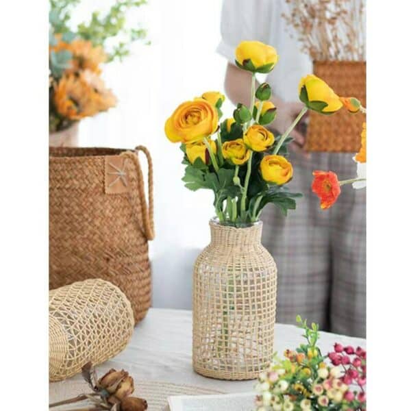 Vase en verre avec décoration en tissée style artisanal carrés vase en verre avec decoration en tissee style artisanal carres 3