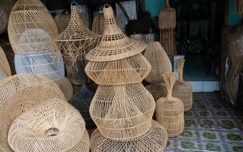 Comment le rotin est fabriqué : Un regard sur le processus Comment le rotin est fabriqué : Un regard sur le processus L'univers de la décoration d'intérieur fabrique rotin processus 2