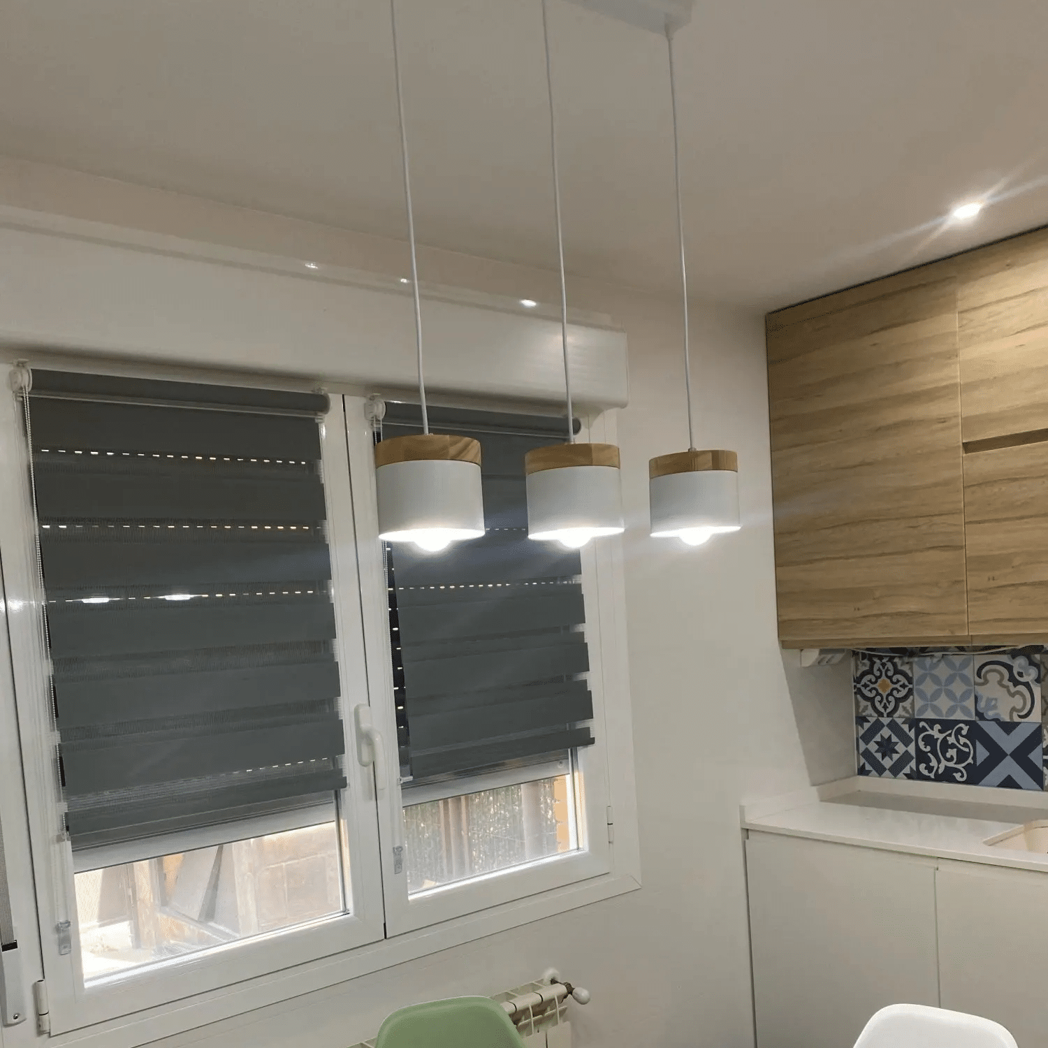 Suspension Bois LED et Moderne avec Aluminium Suspension Bois LED et Moderne avec Aluminium