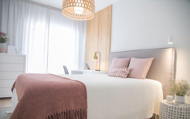 Comment choisir sa suspension luminaire pour une chambre ? Comment choisir sa suspension luminaire pour une chambre ? L'univers de la décoration d'intérieur comment choisir suspension luminaire chambre 6